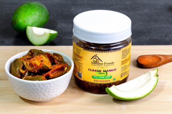 Sandee Foods Classic Mango Achaar - Timeless Indian Pickle with Bold Mango Flavor