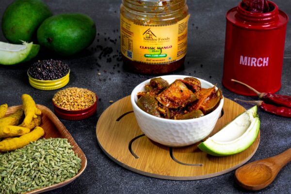 Sandee Foods Classic Mango Achaar - Timeless Indian Pickle with Bold Mango Flavor