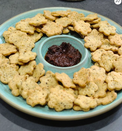 Sandee Foods Pizza Crackers - nutritious, Crisp & Delicious